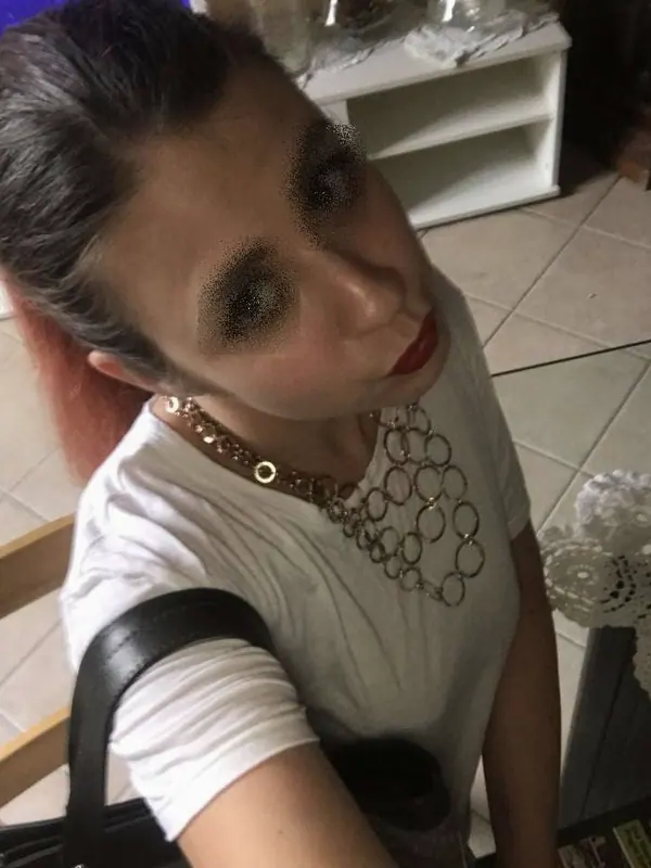 Julia, 30 ans, couple libertin à Ajaccio
