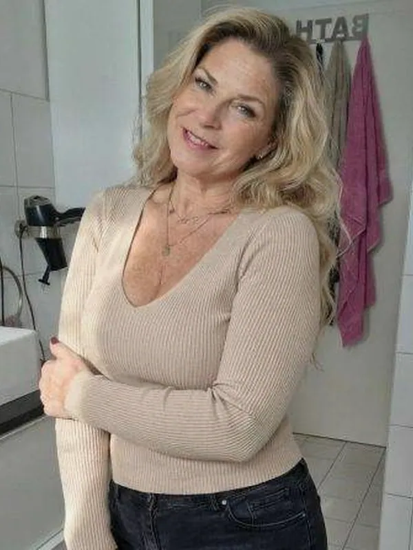 Karine, 48 ans, couple libertin à Amiens