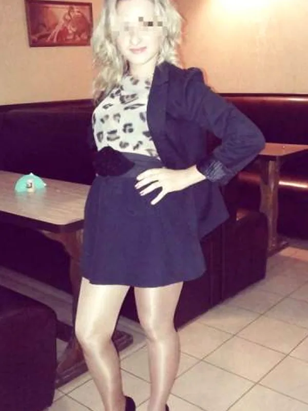 Monique, 55 ans, couple libertin à Bastia
