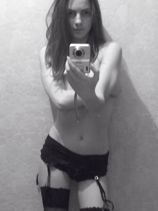 Axelle, 31 ans, couple libertin à Colmar
